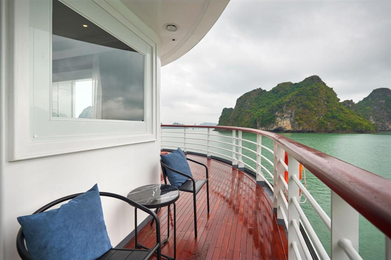Paradise Grand Cruise - Lan Ha Bay Ha Long Dış mekan fotoğraf