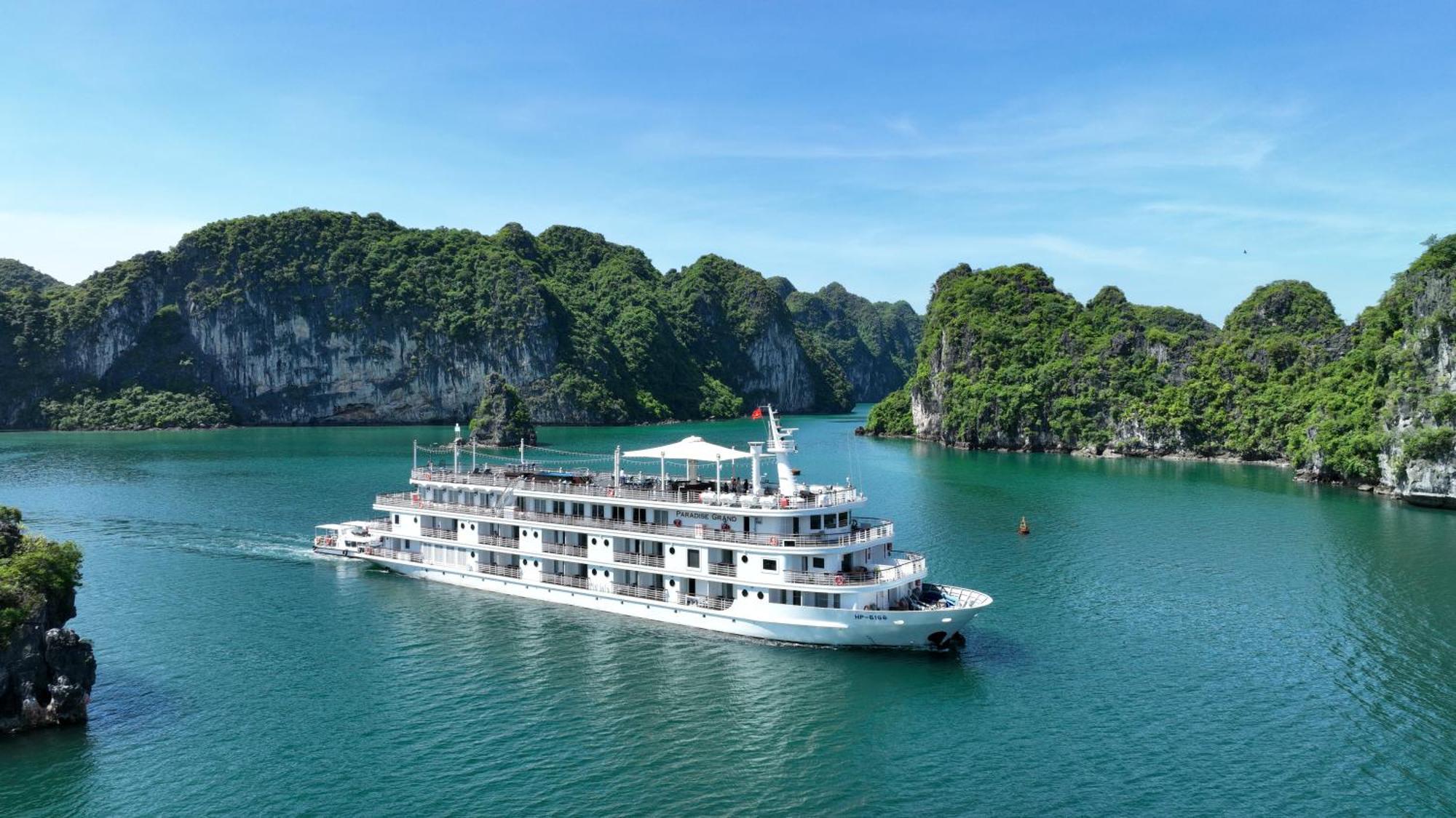 Paradise Grand Cruise - Lan Ha Bay Ha Long Dış mekan fotoğraf