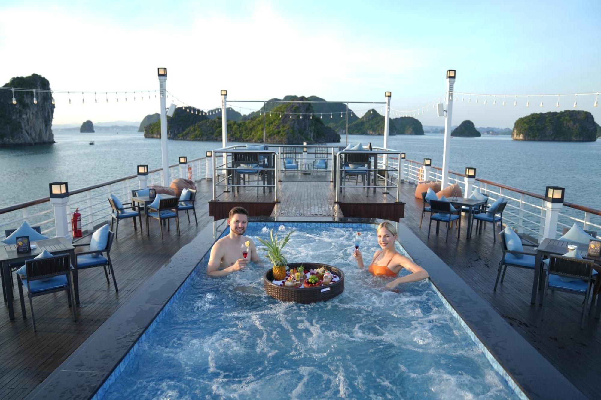 Paradise Grand Cruise - Lan Ha Bay Ha Long Dış mekan fotoğraf