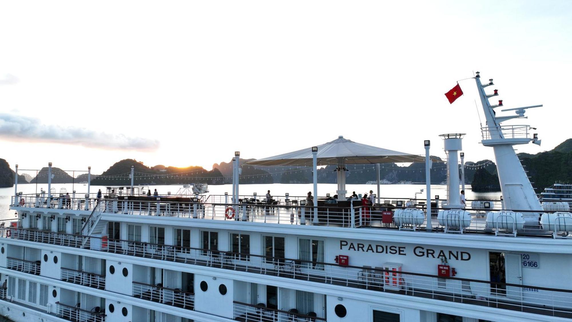 Paradise Grand Cruise - Lan Ha Bay Ha Long Dış mekan fotoğraf