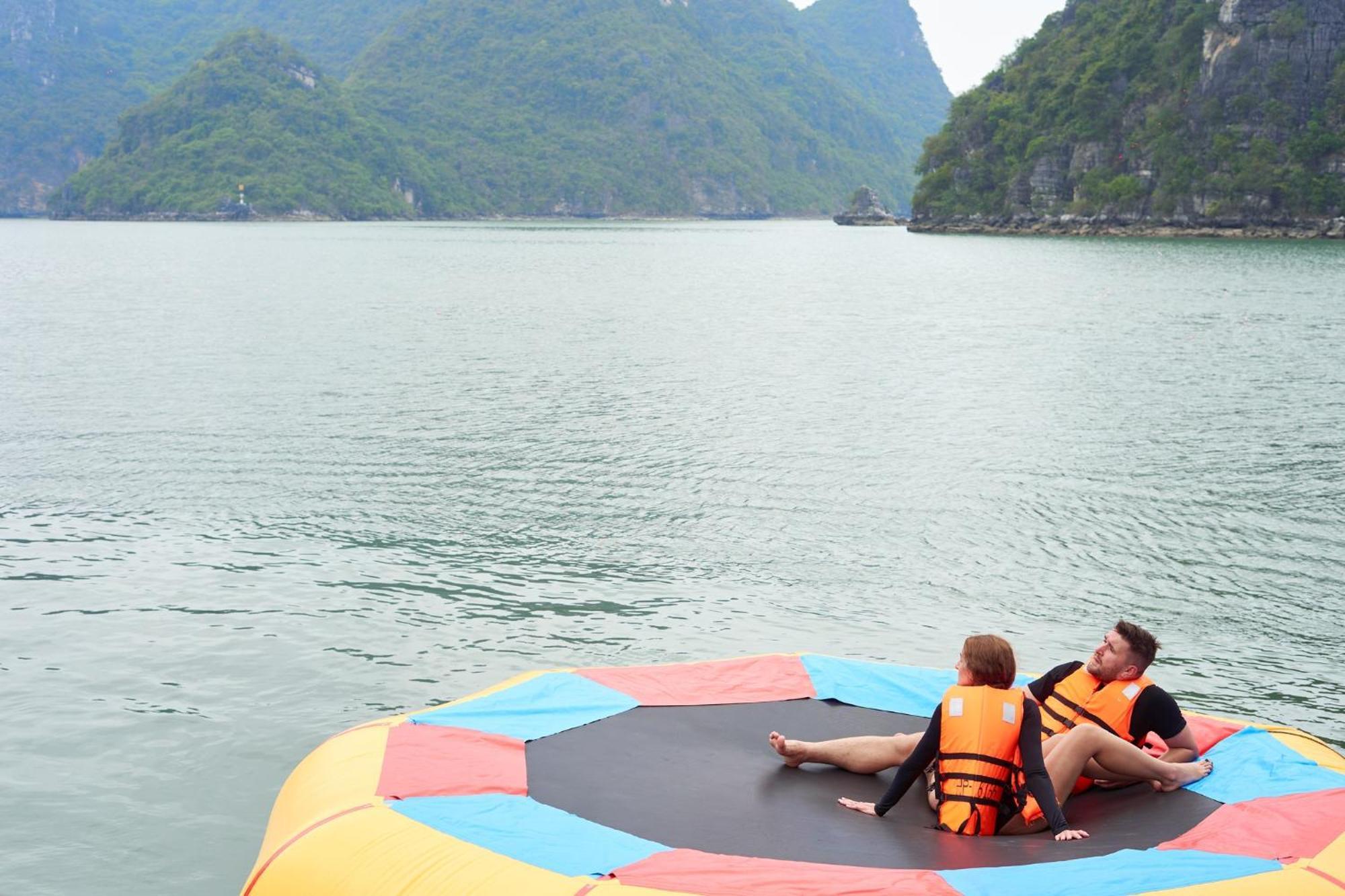 Paradise Grand Cruise - Lan Ha Bay Ha Long Dış mekan fotoğraf