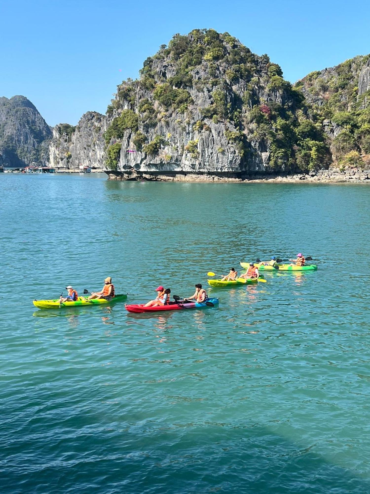 Paradise Grand Cruise - Lan Ha Bay Ha Long Dış mekan fotoğraf