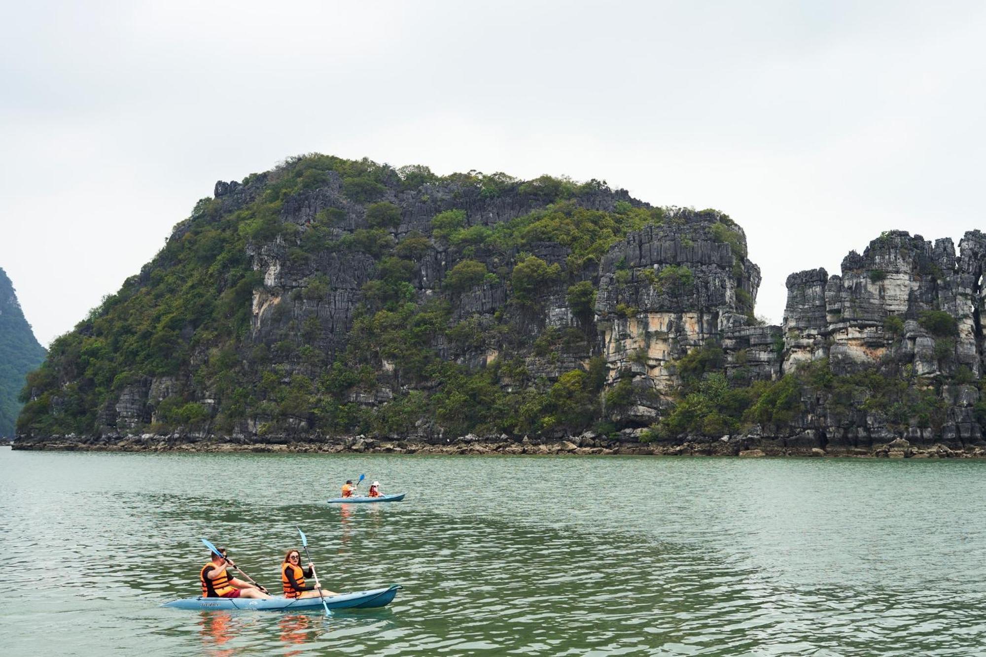 Paradise Grand Cruise - Lan Ha Bay Ha Long Dış mekan fotoğraf